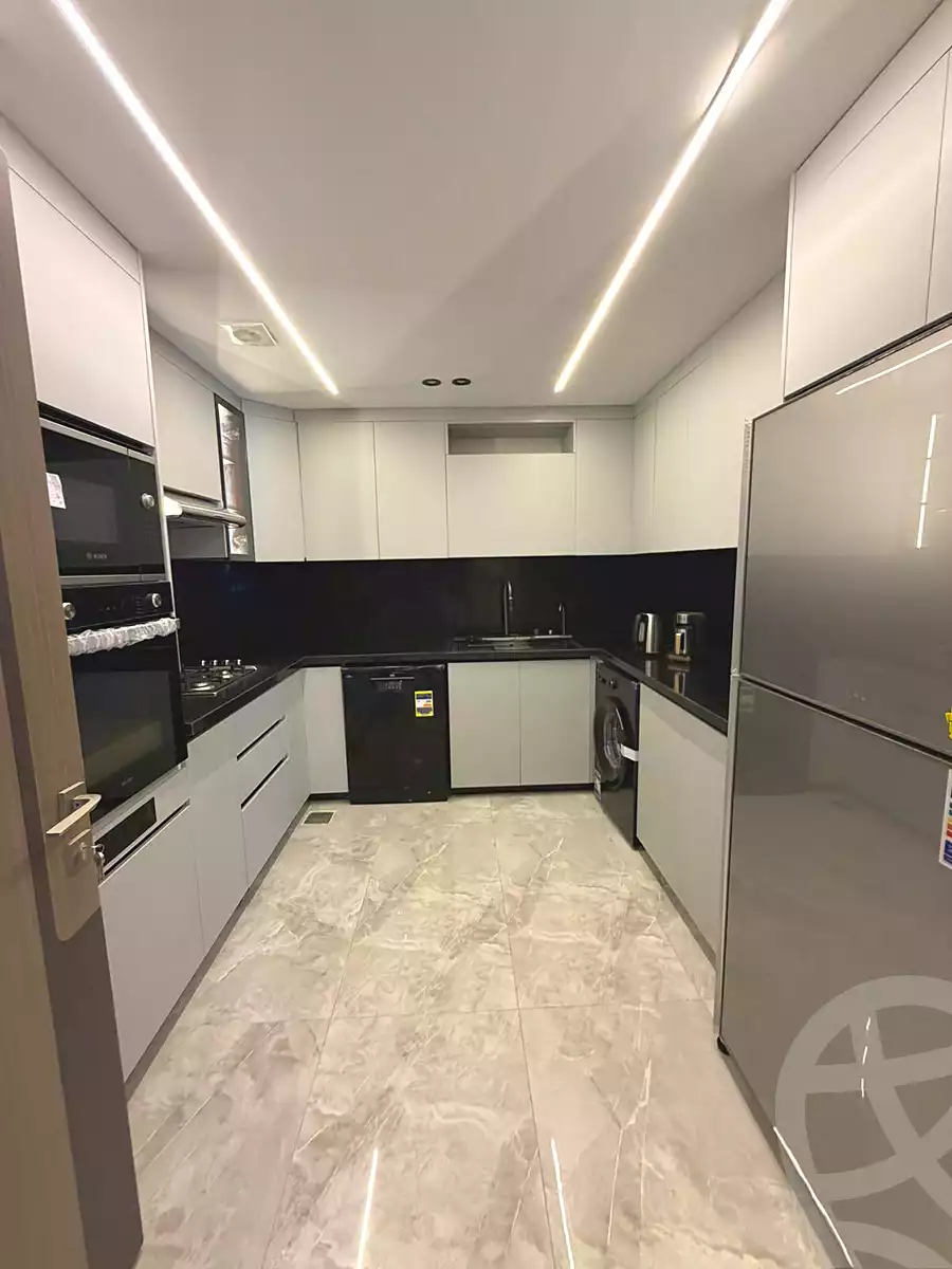 https://aqarmap.com.eg/ar/listing/7110586-for-sale-cairo-new-cairo-compounds-mwrd-fq-llttwyr