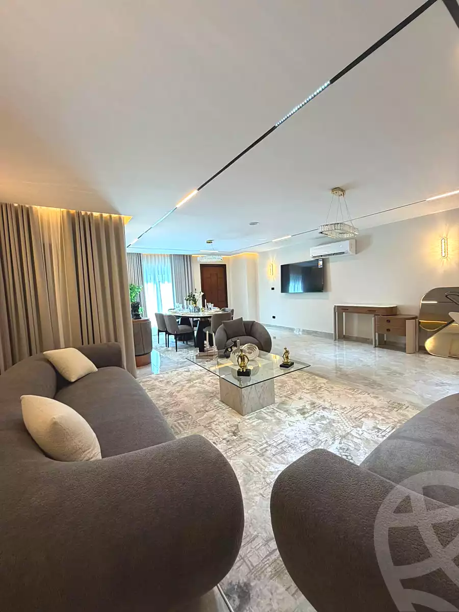 https://aqarmap.com.eg/ar/listing/7110586-for-sale-cairo-new-cairo-compounds-mwrd-fq-llttwyr