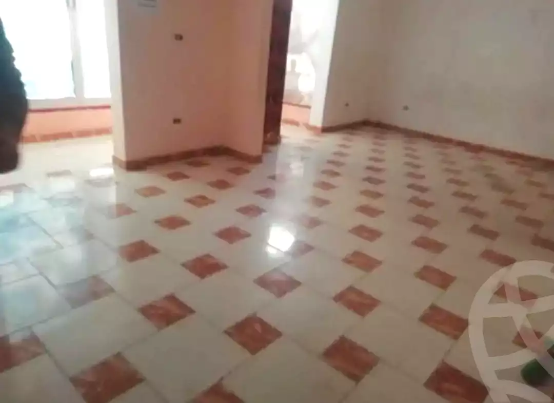 https://aqarmap.com.eg/ar/listing/7110745-for-sale-alexandria-el-asafra-l-sfr-qbly-el-maahad-el-dini-st