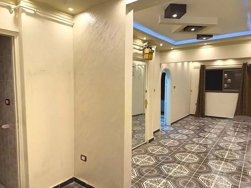 https://aqarmap.com.eg/en/listing/7110884-for-sale-alexandria-miami-shr-jml-bd-lnsr