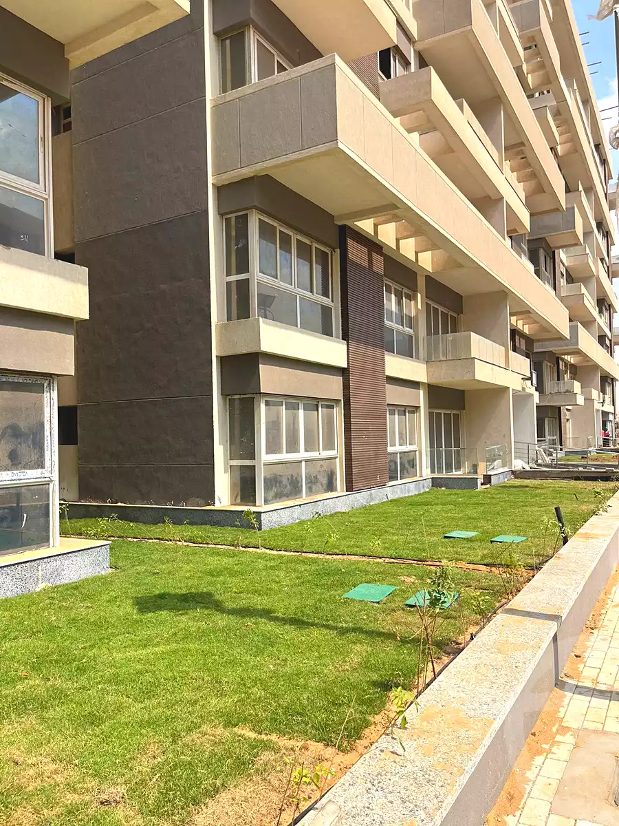 https://aqarmap.com.eg/ar/listing/7110948-for-sale-cairo-new-administrative-capital-r7-scenario