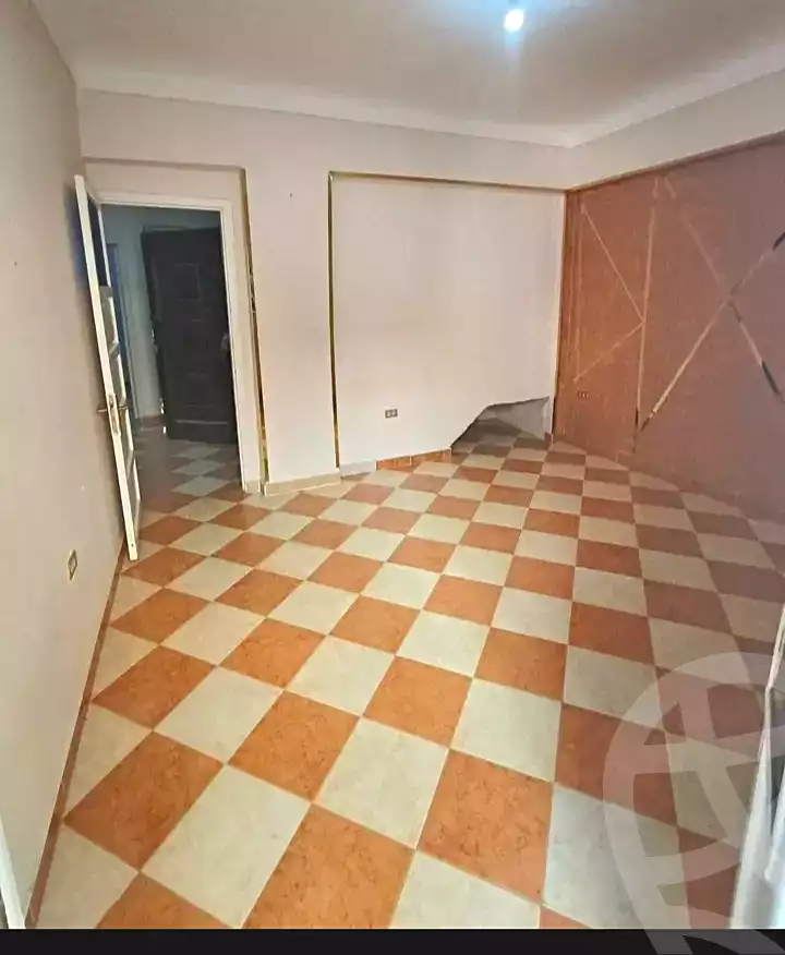 https://aqarmap.com.eg/ar/listing/7111074-for-sale-alexandria-lsywf-el-falki