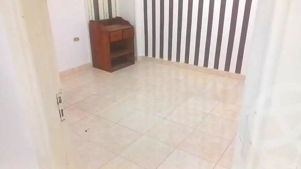 https://aqarmap.com.eg/ar/listing/7111100-for-rent-alexandria-sydy-bshr-sydy-bshr-bhry-gamal-abd-el-nasir-st