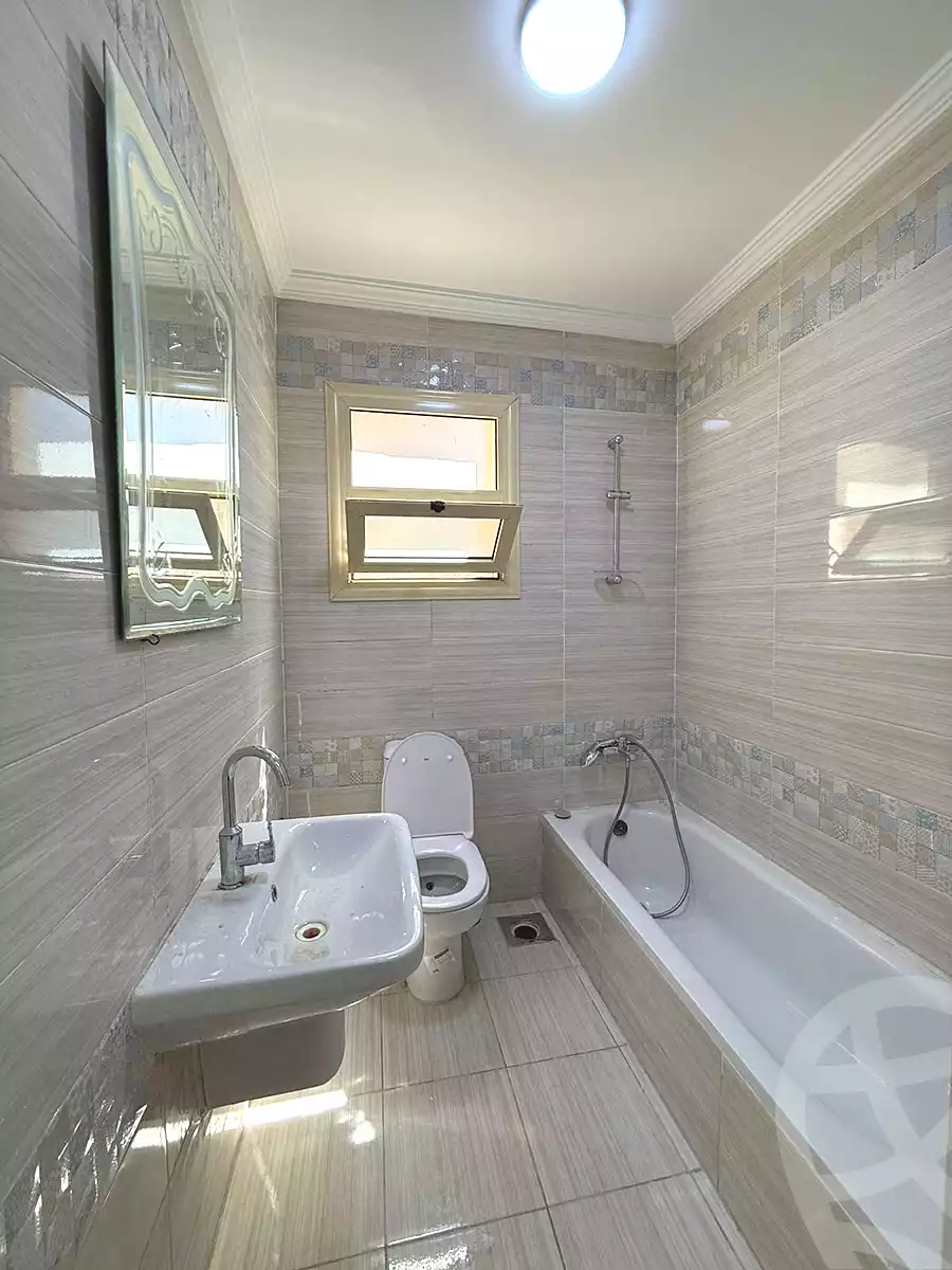 https://aqarmap.com.eg/ar/listing/7111110-for-sale-alexandria-sydy-bshr-sydy-bshr-bhry-shr-khld-bn-lwlyd