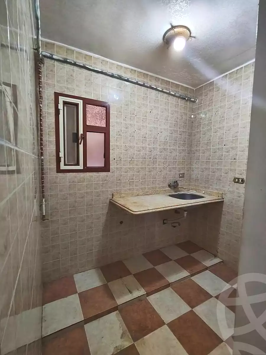 https://aqarmap.com.eg/ar/listing/7111149-for-sale-alexandria-lsywf-el-falki
