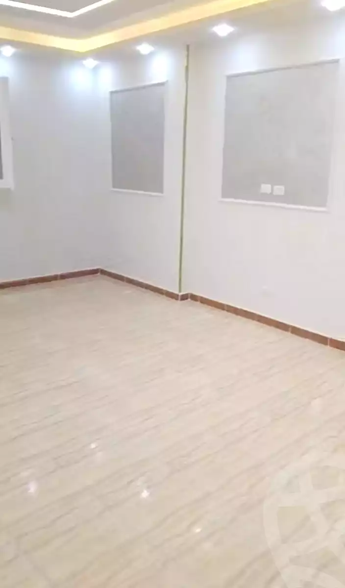 https://aqarmap.com.eg/en/listing/7111224-for-sale-alexandria-al-agamy-el-hanouvel-kasr-al-quiri-st-1