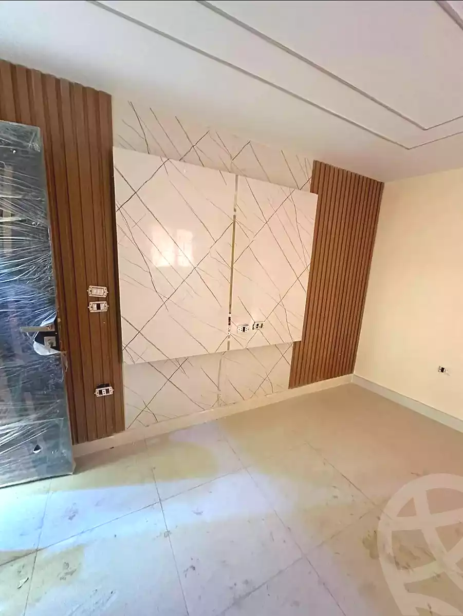 https://aqarmap.com.eg/ar/listing/7111354-for-sale-cairo-ain-shams-6-october-st
