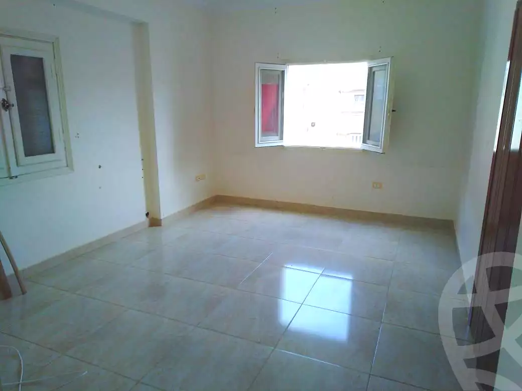 https://aqarmap.com.eg/ar/listing/7111487-for-sale-cairo-new-cairo-el-narges-el-narges-omarat-youssef-el-gendy-st