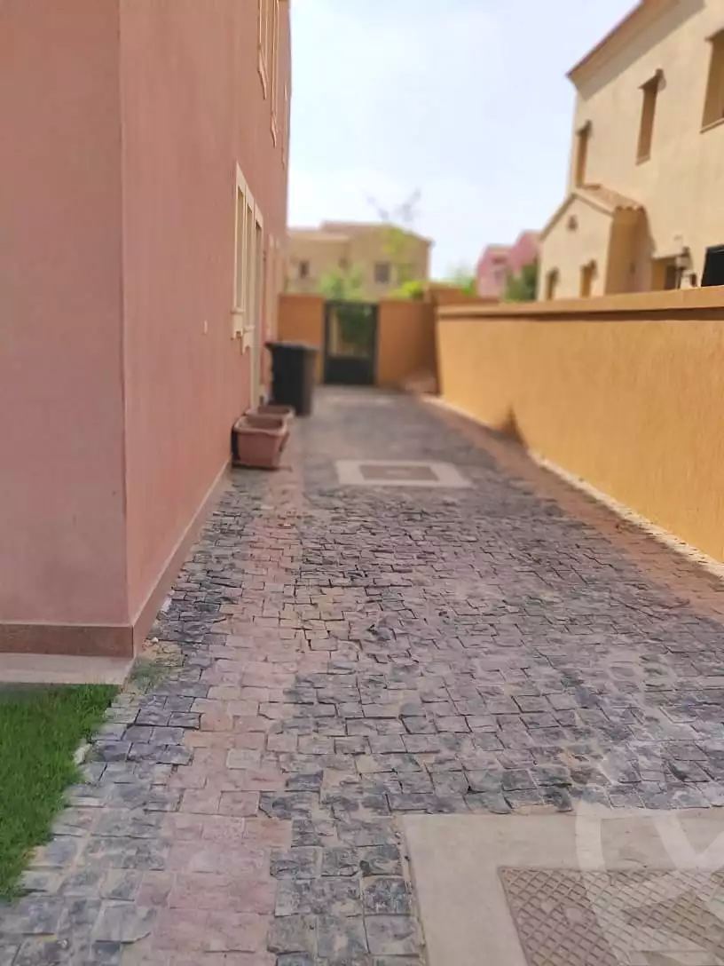 https://aqarmap.com.eg/ar/listing/7111475-for-rent-cairo-new-cairo-compounds-mivida-mivida-business-park-emaar