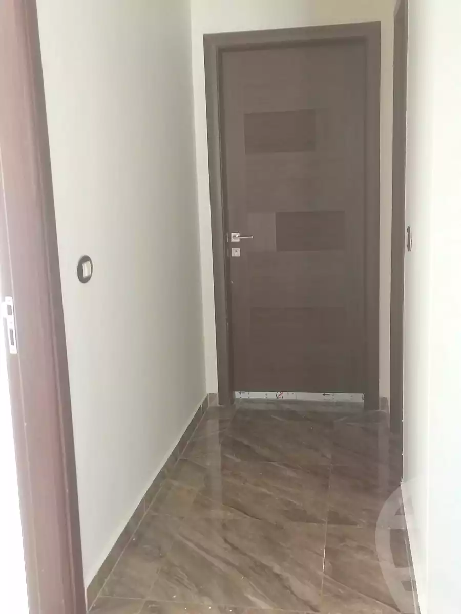 https://aqarmap.com.eg/ar/listing/7111497-for-rent-cairo-new-cairo-compounds-the-square