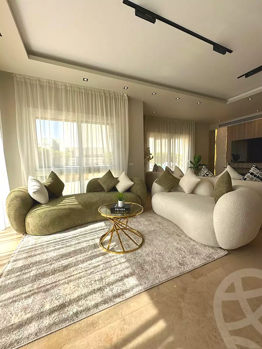 https://aqarmap.com.eg/en/listing/7111723-for-rent-cairo-new-cairo-compounds-hyde-park-centre-ville-hyde-park