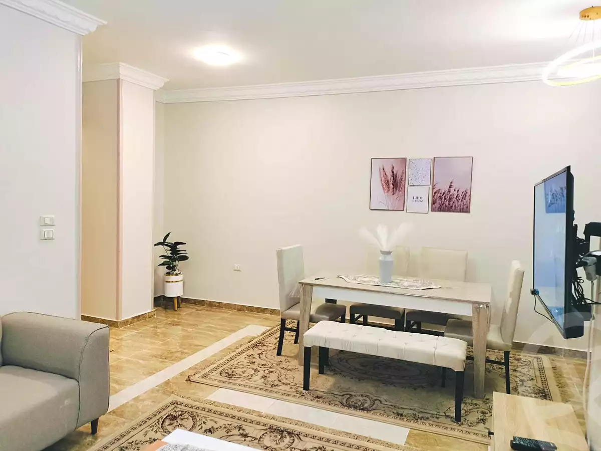 https://aqarmap.com.eg/ar/listing/7111748-for-rent-cairo-new-cairo-compounds-el-mostashareen-compound