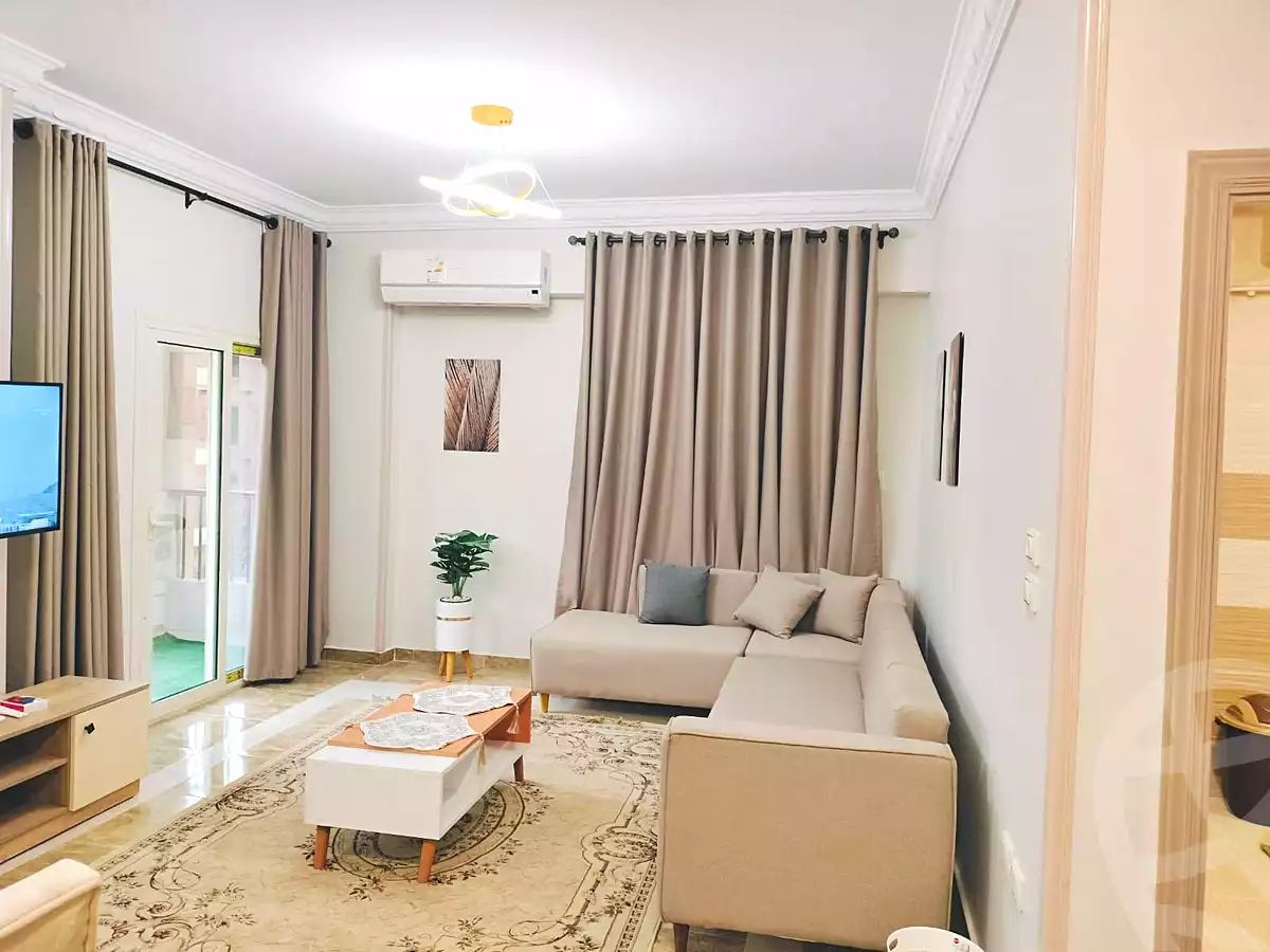 https://aqarmap.com.eg/ar/listing/7111748-for-rent-cairo-new-cairo-compounds-el-mostashareen-compound