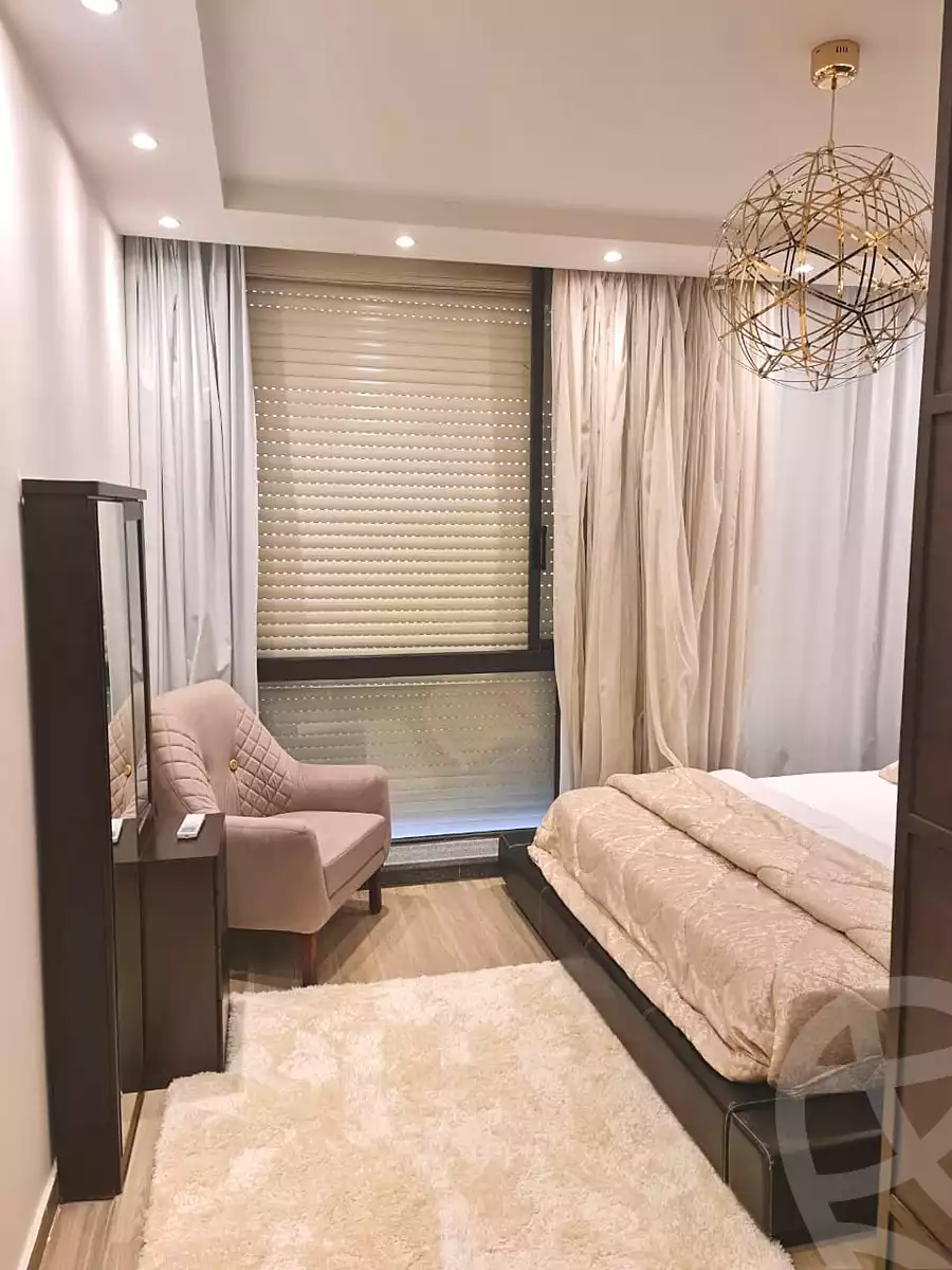 https://aqarmap.com.eg/ar/listing/7111788-for-rent-cairo-new-cairo-compounds-lake-view