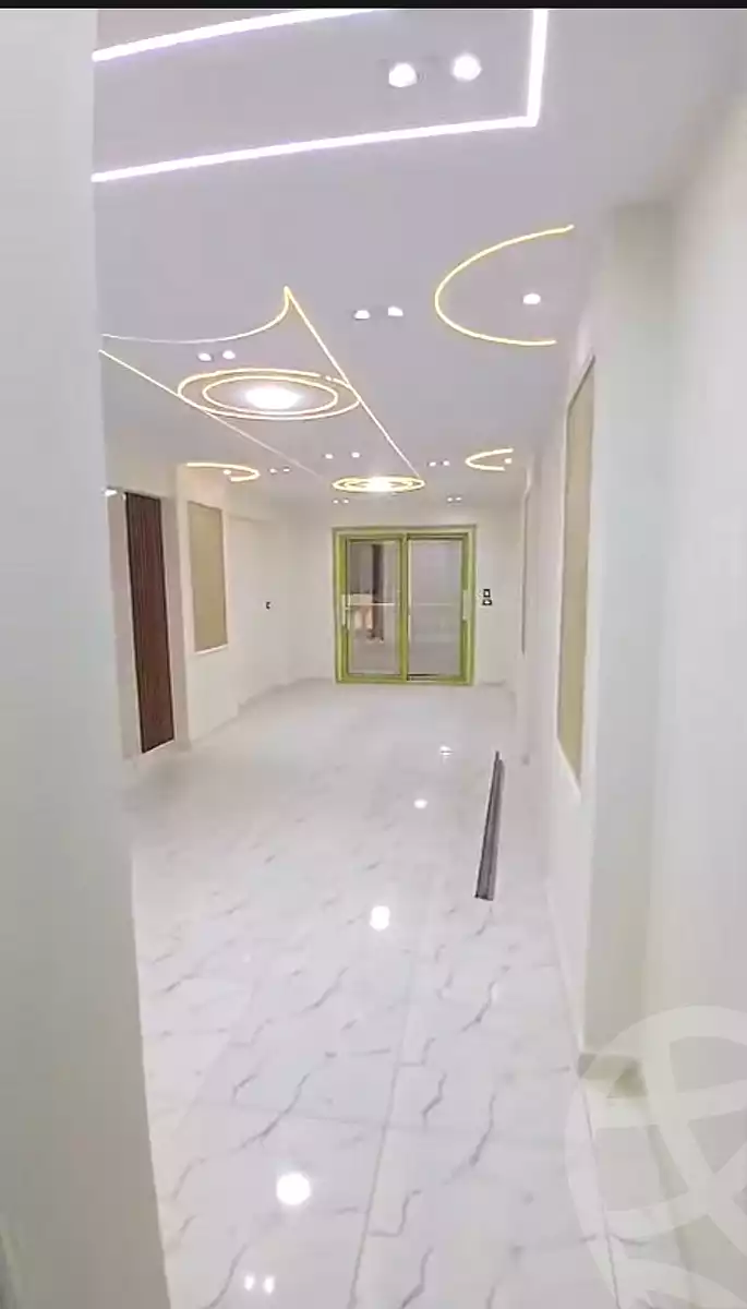 https://aqarmap.com.eg/ar/listing/7111874-for-sale-alexandria-new-miami-eskot