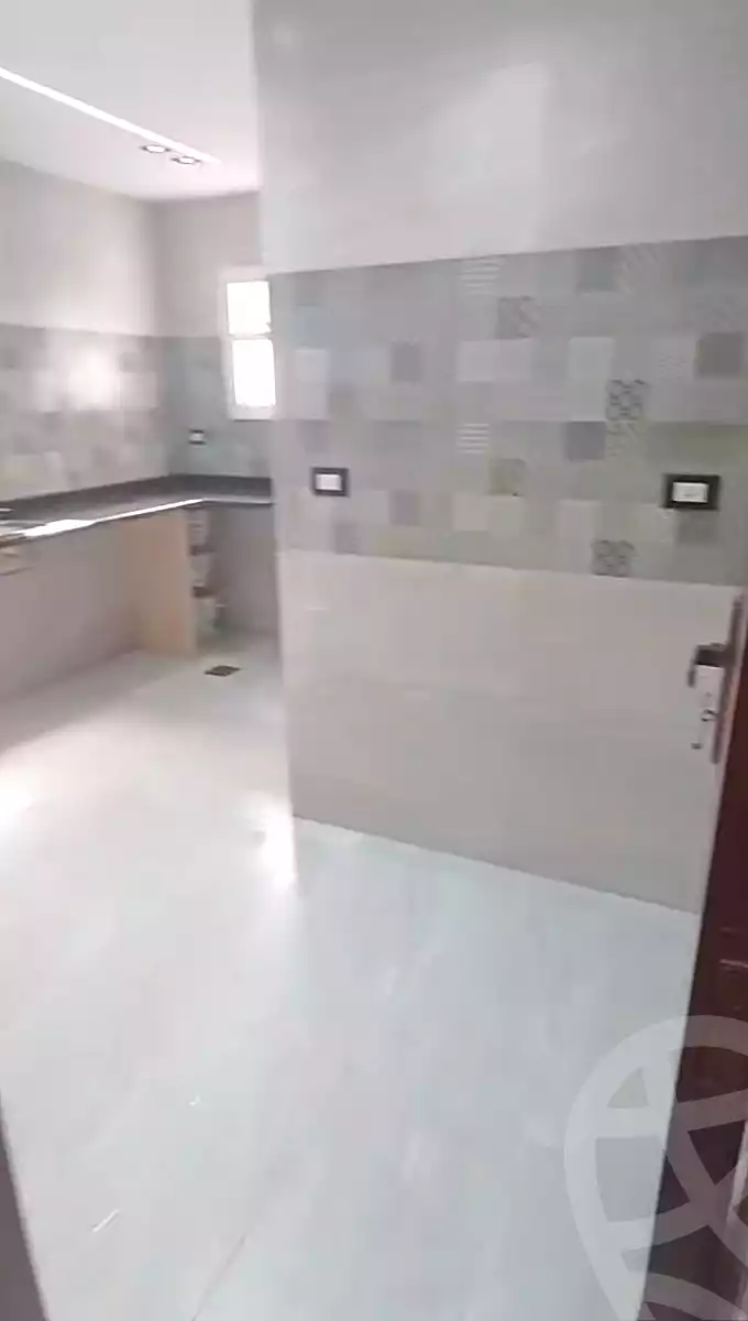 https://aqarmap.com.eg/en/listing/7111958-for-sale-alexandria-lsywf-shamaa