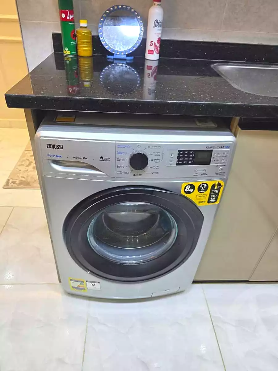 https://aqarmap.com.eg/ar/listing/7112044-for-rent-cairo-helwan-hadayek-helwan-nile-corniche-st