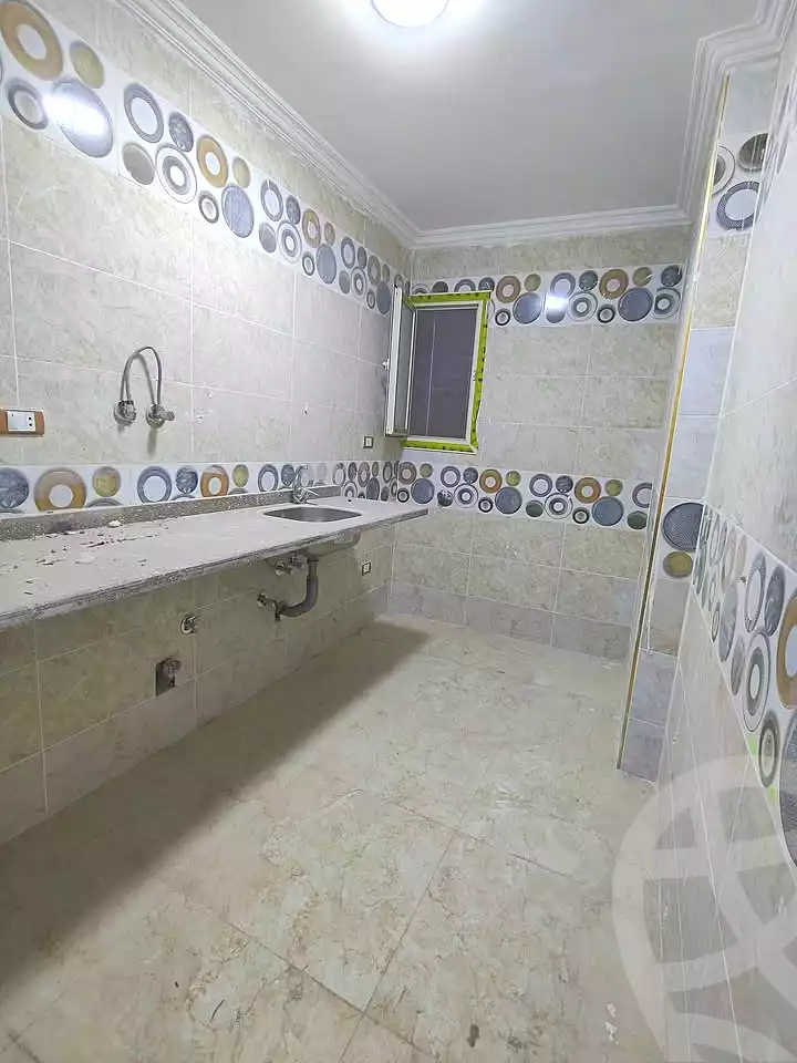 https://aqarmap.com.eg/en/listing/7112081-for-sale-alexandria-lsywf-el-falki-street-16-el-eslah