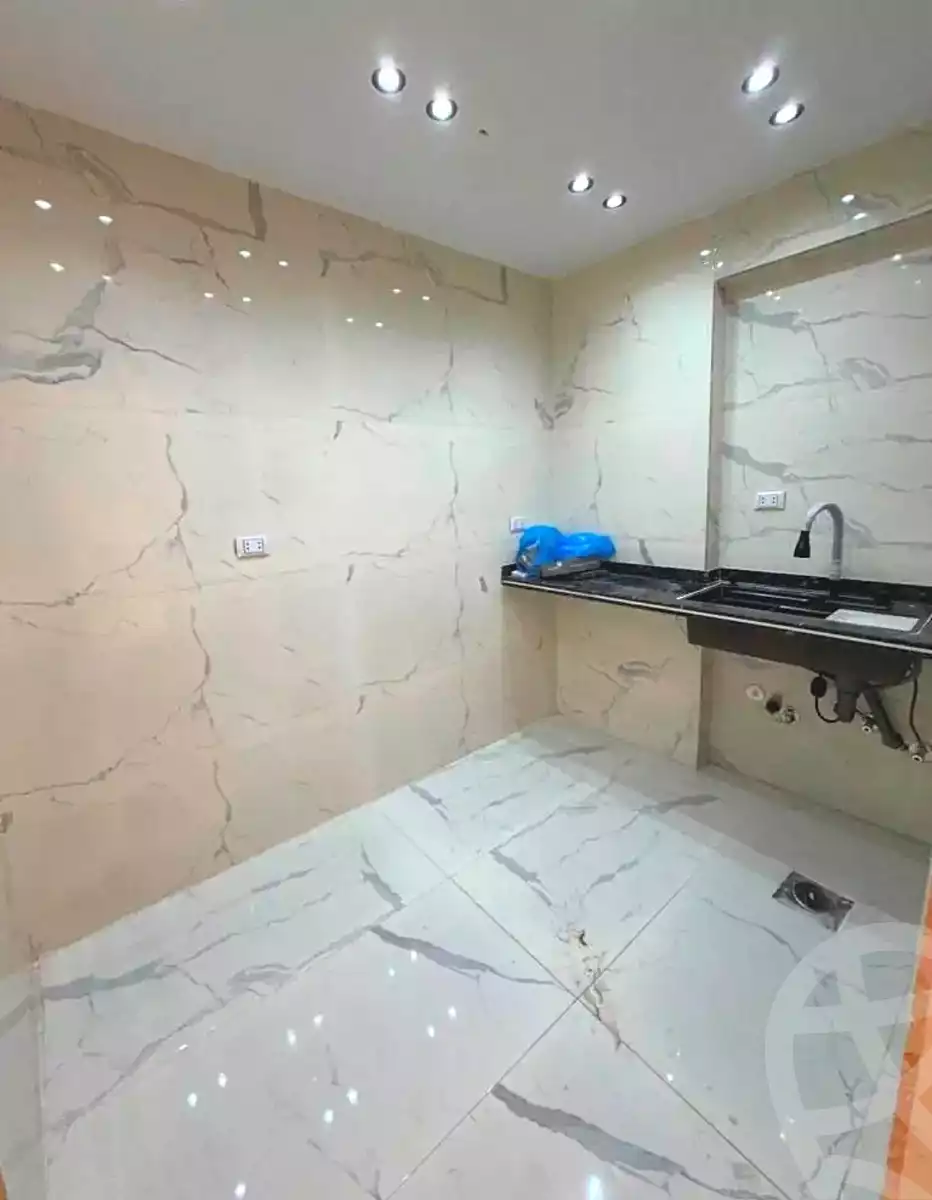 https://aqarmap.com.eg/en/listing/7112170-for-sale-alexandria-al-agamy-lbytsh-bianchiii