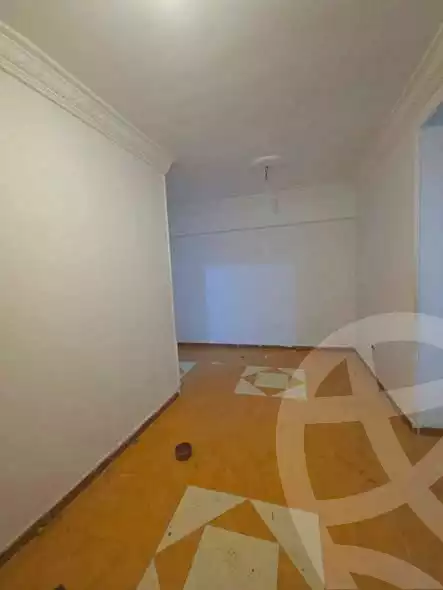https://aqarmap.com.eg/ar/listing/7112339-for-rent-alexandria-lsywf-el-falki
