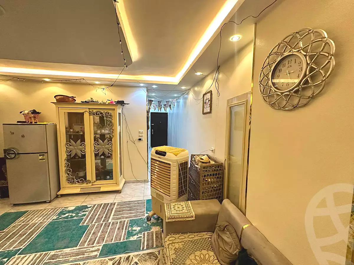 https://aqarmap.com.eg/ar/listing/7107628-for-sale-cairo-helwan-kwrnysh-hlwn