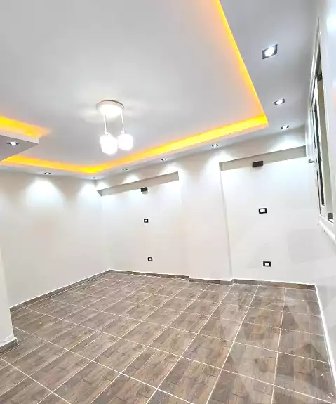 https://aqarmap.com.eg/ar/listing/7112592-for-sale-alexandria-bw-qyr-street-16