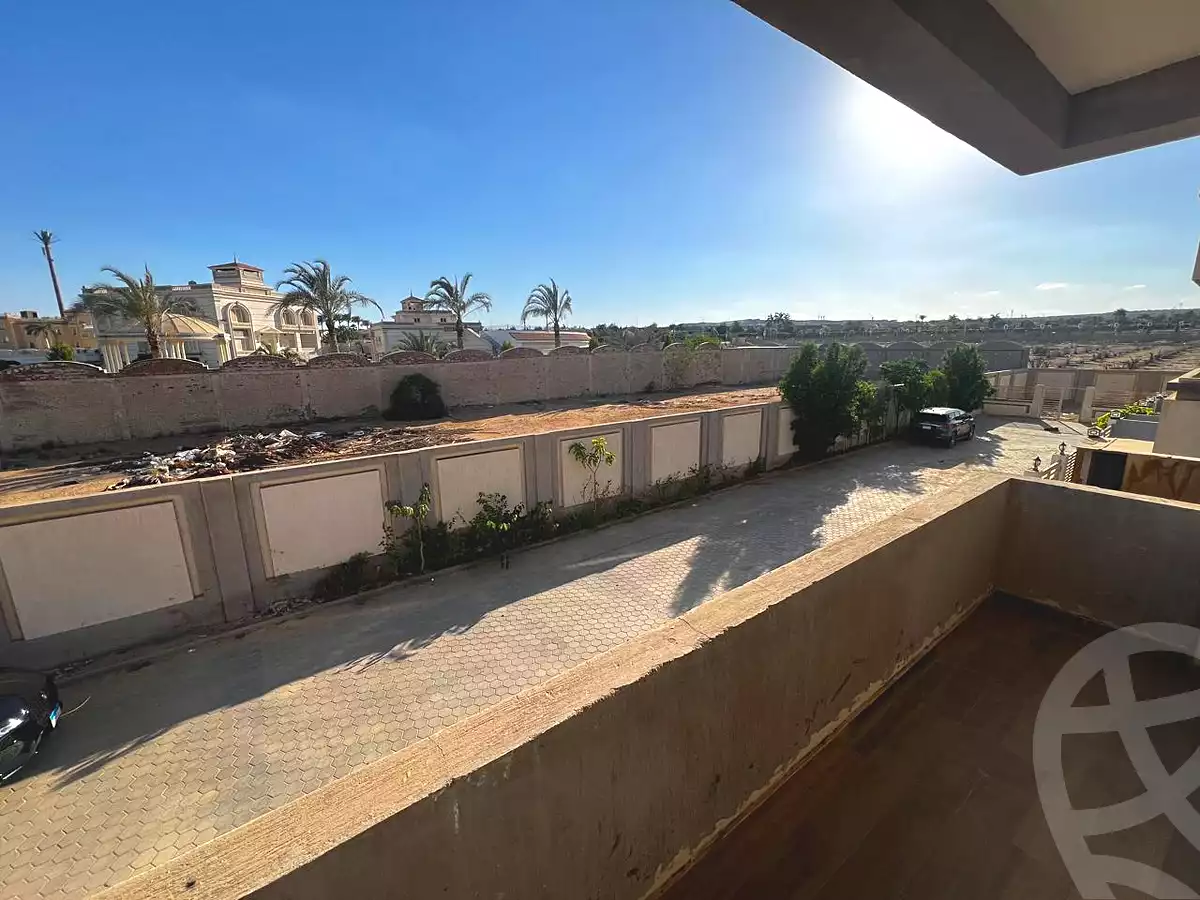 https://aqarmap.com.eg/en/listing/7112764-for-sale-cairo-el-sheikh-zayed-city-green-revolution