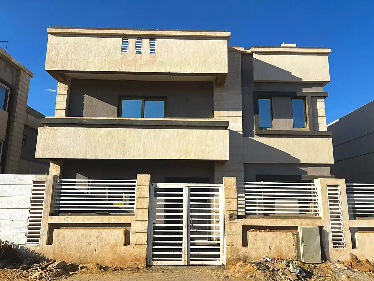 https://aqarmap.com.eg/en/listing/7112764-for-sale-cairo-el-sheikh-zayed-city-green-revolution