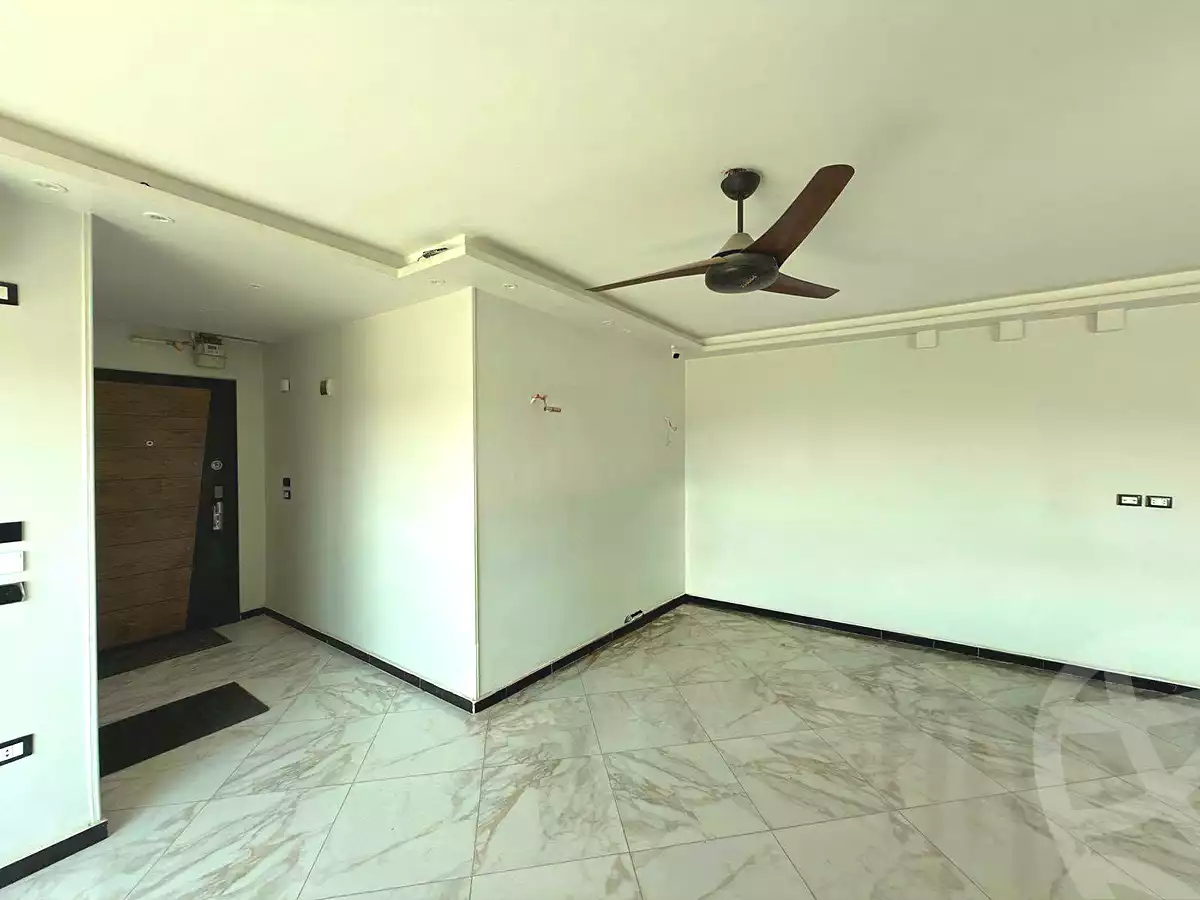 https://aqarmap.com.eg/ar/listing/7112906-for-sale-cairo-helwan-azam-mosque-st