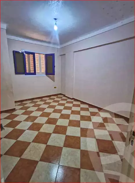 https://aqarmap.com.eg/ar/listing/7113091-for-sale-alexandria-lsywf-el-falki