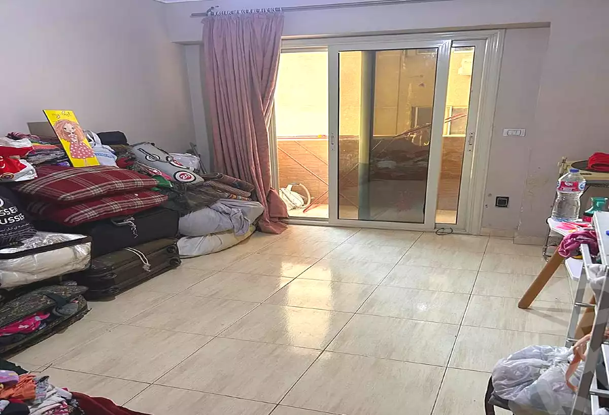 https://aqarmap.com.eg/en/listing/7113258-for-sale-cairo-new-cairo-compounds-kmbwnd-lnkhyl
