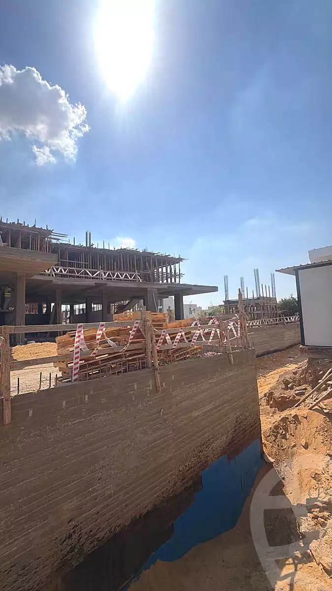 https://aqarmap.com.eg/en/listing/7113250-for-sale-cairo-el-sheikh-zayed-city-lshykh-zyd-ljdyd-juno-plaza-mall-doroob