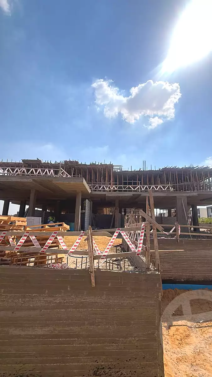 https://aqarmap.com.eg/en/listing/7113250-for-sale-cairo-el-sheikh-zayed-city-lshykh-zyd-ljdyd-juno-plaza-mall-doroob