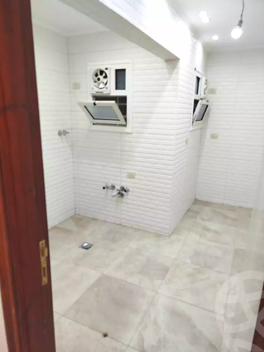 https://aqarmap.com.eg/ar/listing/7113333-for-rent-cairo-new-cairo-compounds-mwntn-fyw-y-syty-mountain-park-mountain-view-icity