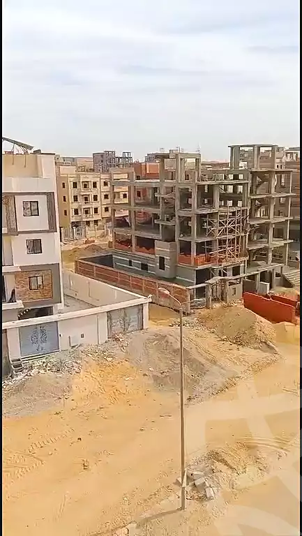 https://aqarmap.com.eg/ar/listing/7113385-for-sale-cairo-6th-of-october-hadaeq-october-mosalsal-5