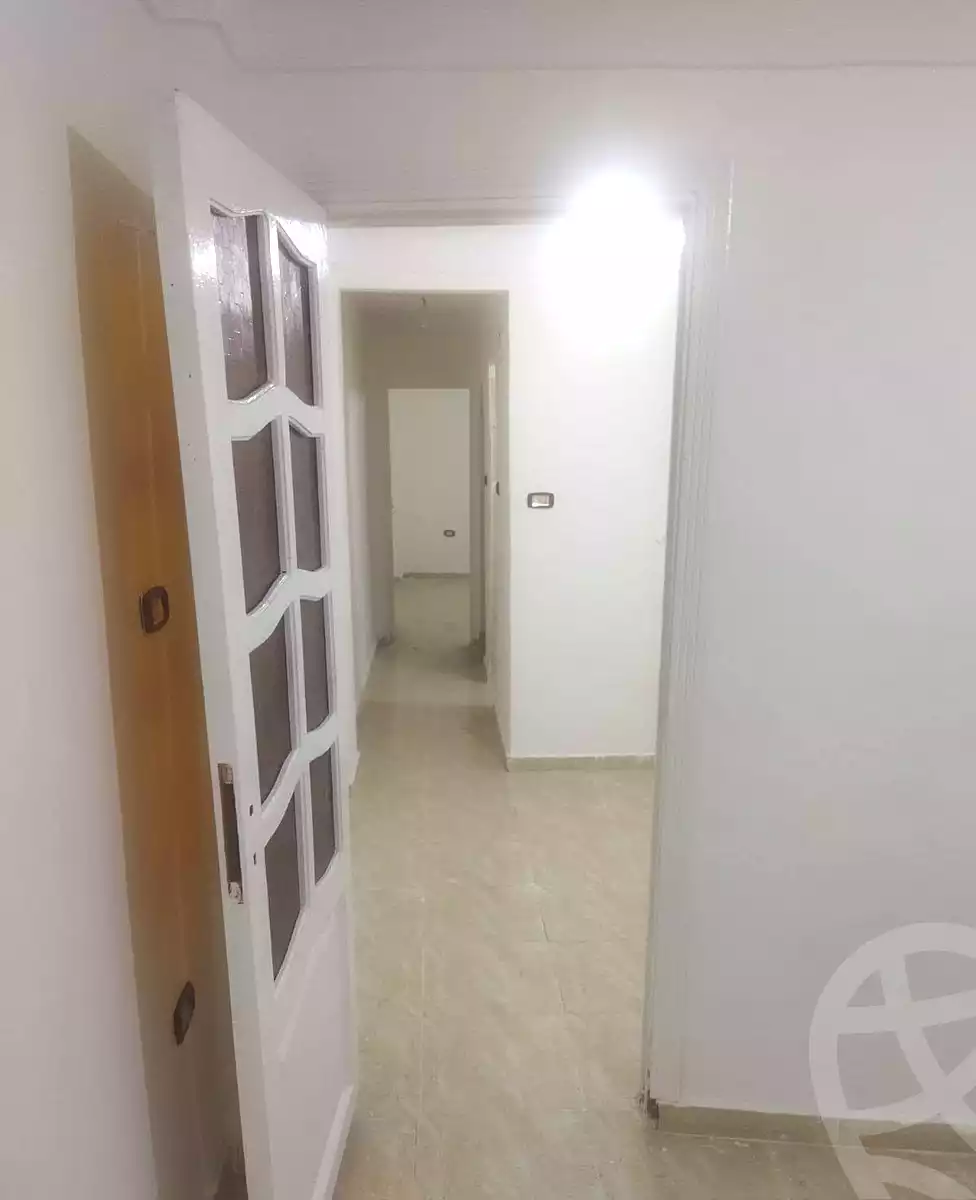 https://aqarmap.com.eg/ar/listing/7113556-for-sale-alexandria-alhadara-new-el-hadra-el-tawheed-st