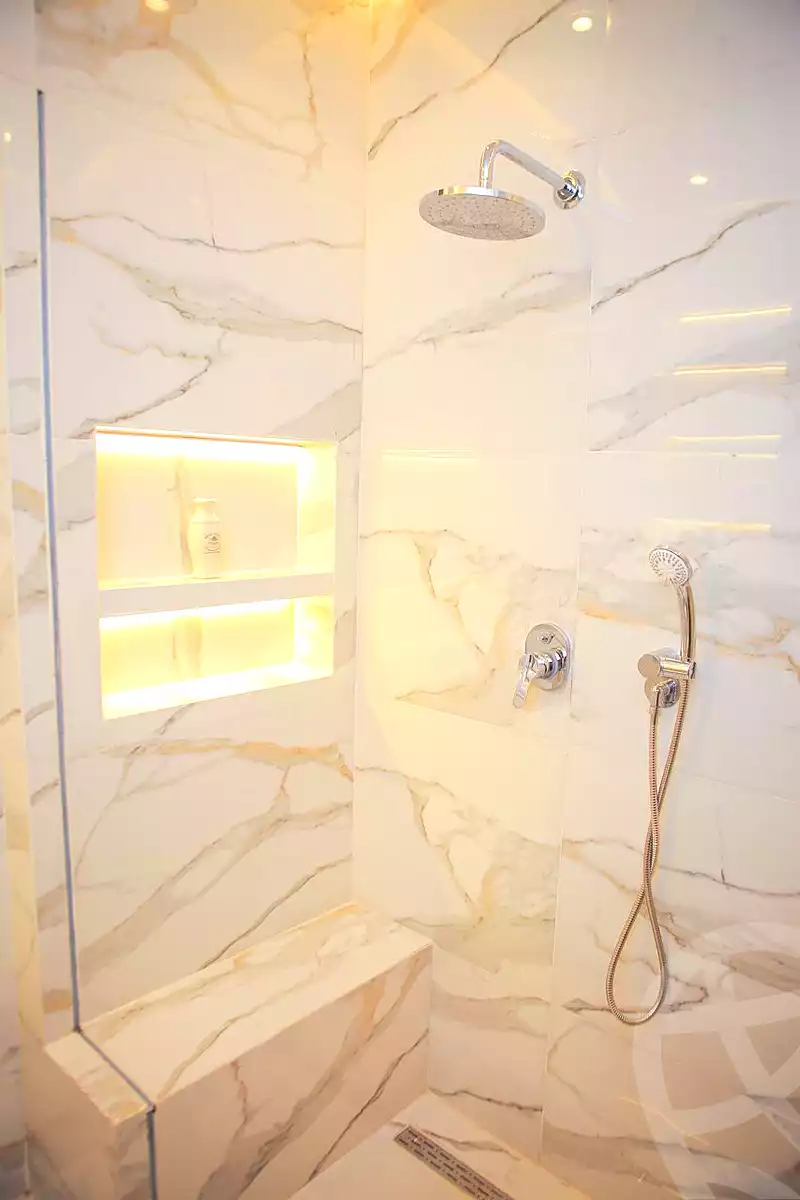 https://aqarmap.com.eg/en/listing/7113806-for-sale-sharqia-zagazig-zagazig-city-ghasham-rd