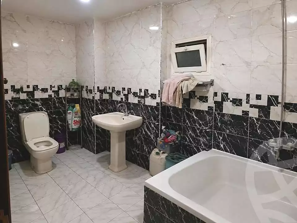 https://aqarmap.com.eg/ar/listing/7114151-for-rent-cairo-15th-of-may-family-housing