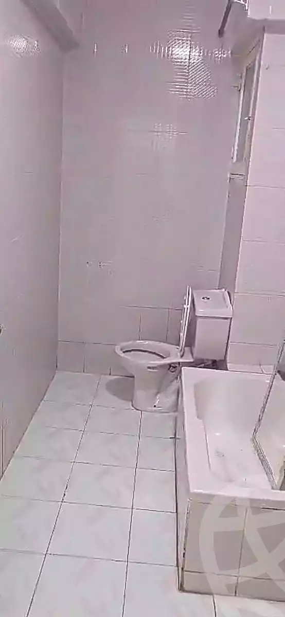 https://aqarmap.com.eg/ar/listing/7114157-for-rent-alexandria-miami-khalf-al-akademaia-st