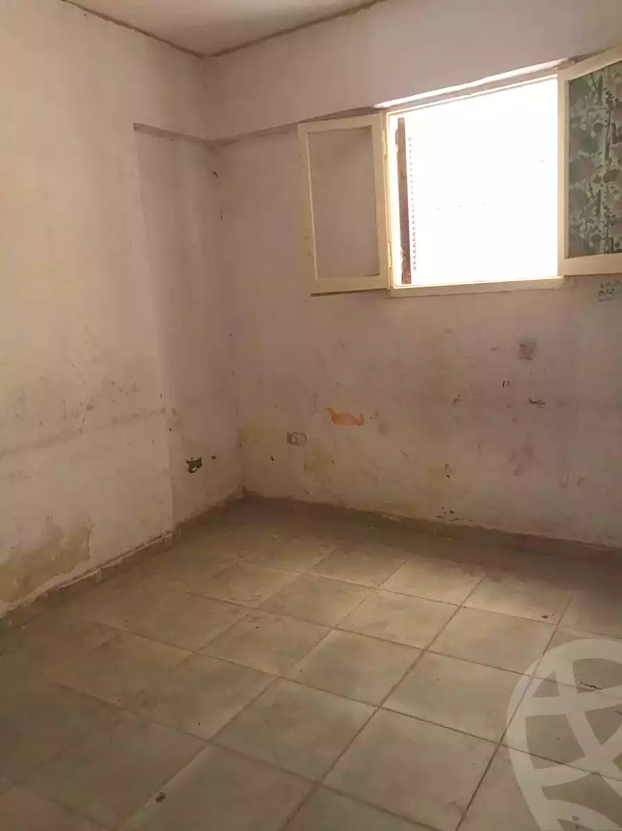 https://aqarmap.com.eg/ar/listing/7114439-for-sale-alexandria-al-agamy-el-hanouvel