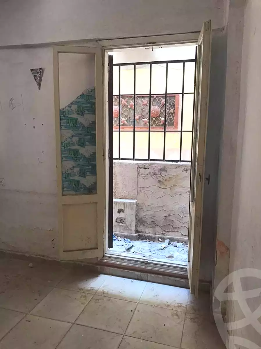 https://aqarmap.com.eg/ar/listing/7114439-for-sale-alexandria-al-agamy-el-hanouvel