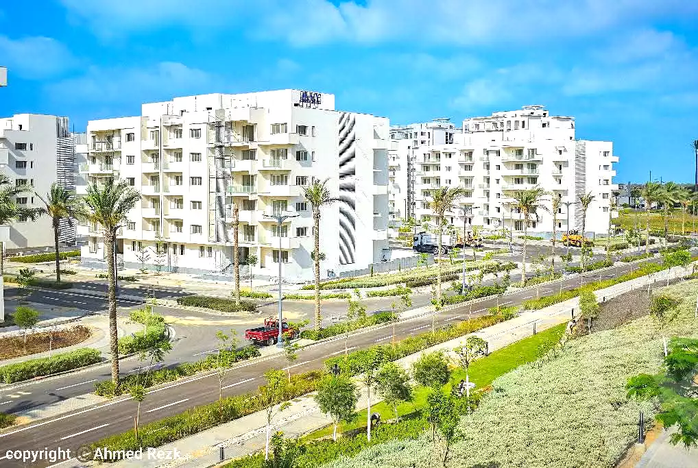https://aqarmap.com.eg/ar/listing/7114691-for-sale-north-coast-new-alamein-mntj-t-l-lmyn-ljdyd-kmbwnd-mzryn