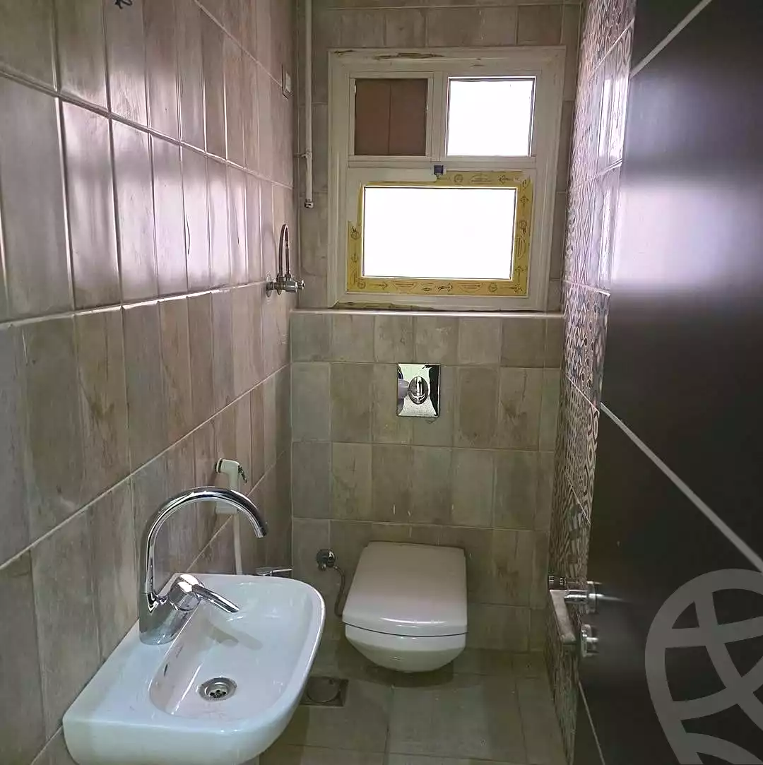 https://aqarmap.com.eg/ar/listing/7114803-for-rent-cairo-new-cairo-el-narges-el-narges-omarat-mohamed-sabry-abu-alam-st
