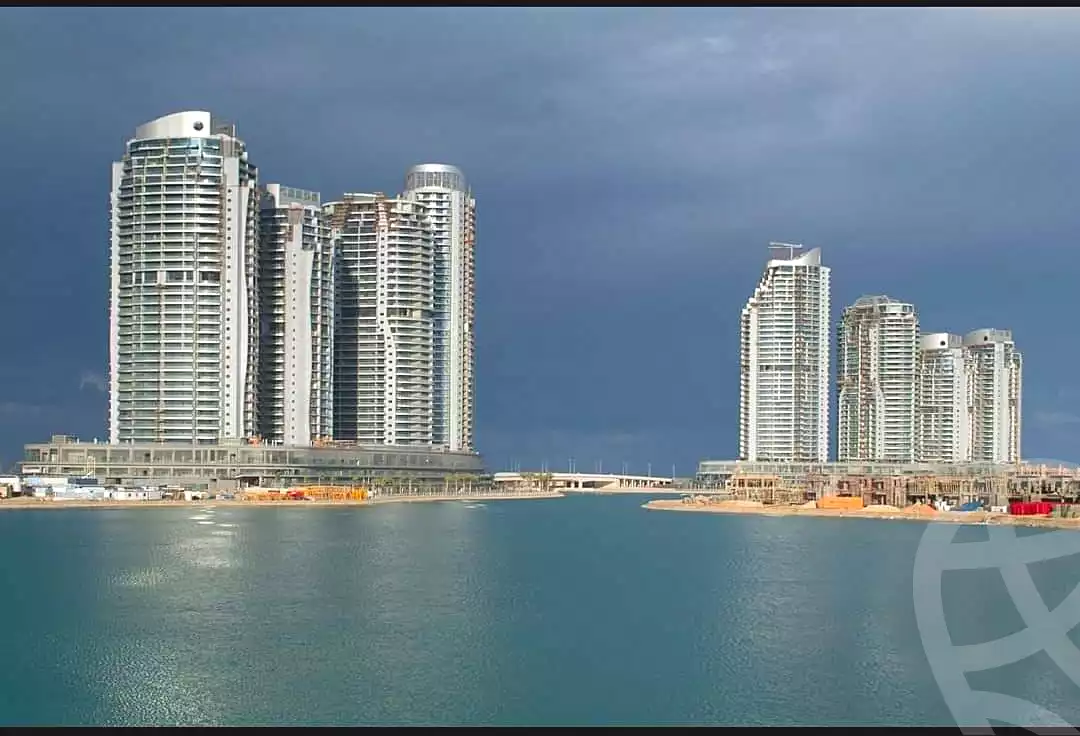 https://aqarmap.com.eg/ar/listing/7114930-for-sale-north-coast-new-alamein-mntj-t-l-lmyn-ljdyd-beachfront-tower-city-edge