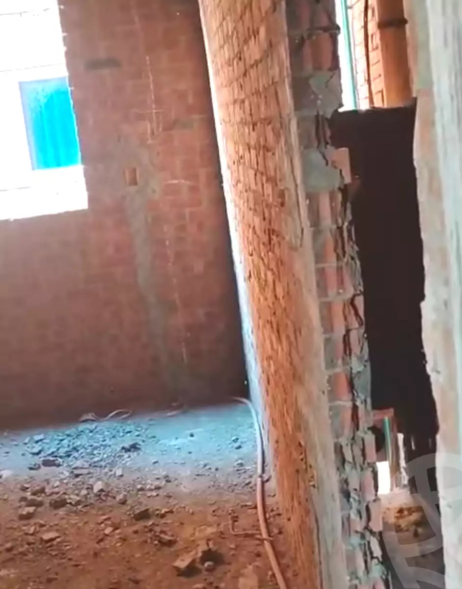 https://aqarmap.com.eg/ar/listing/7115445-for-sale-cairo-ain-shams-ain-shams-el-sharkia-sedky-st