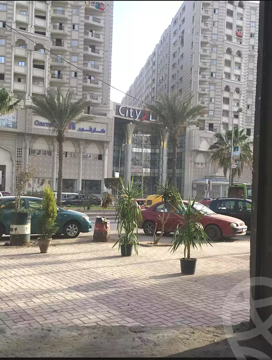 https://aqarmap.com.eg/ar/listing/7115461-for-rent-alexandria-lsywf-mostafa-kamel-st