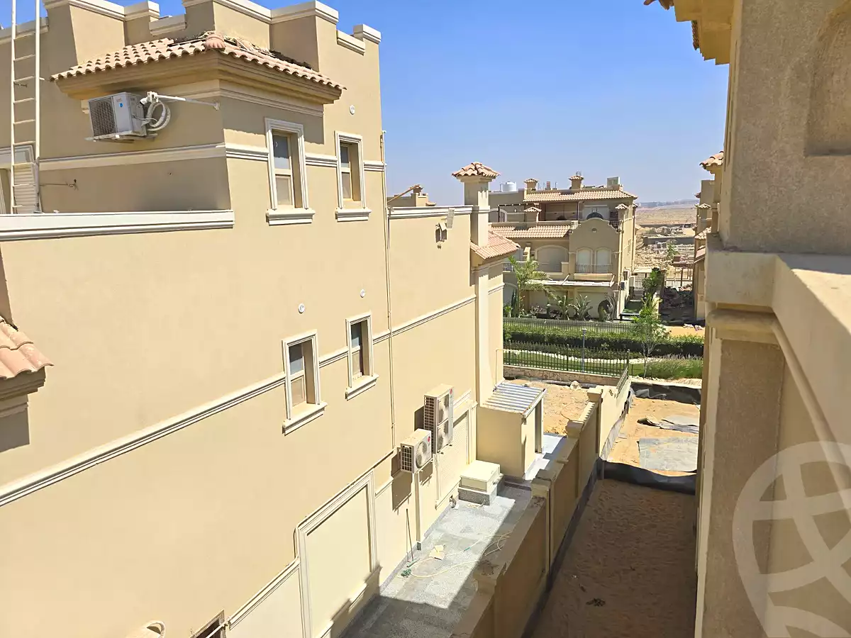 https://aqarmap.com.eg/ar/listing/7115541-for-sale-cairo-new-cairo-compounds-el-patio-oro
