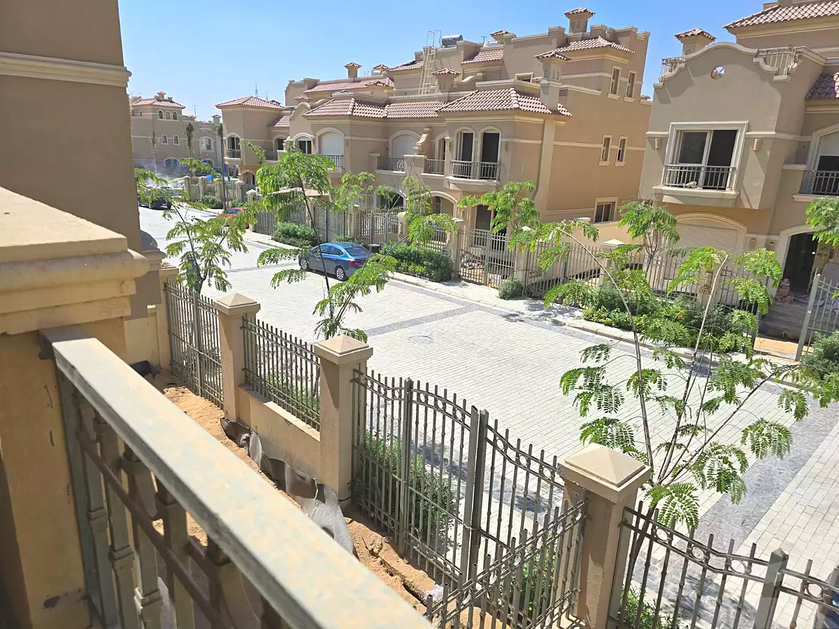 https://aqarmap.com.eg/ar/listing/7115541-for-sale-cairo-new-cairo-compounds-el-patio-oro