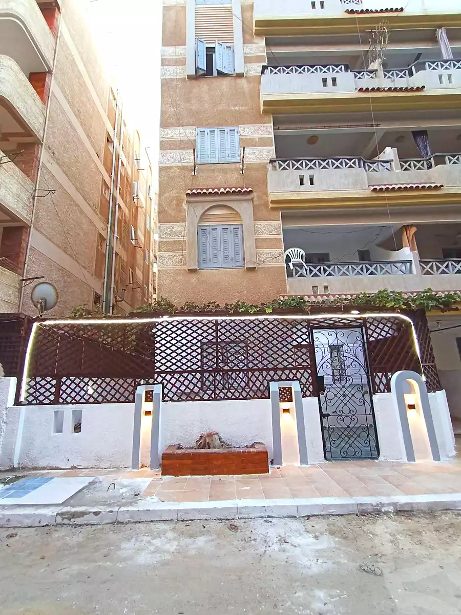 https://aqarmap.com.eg/ar/listing/7115517-for-sale-alexandria-al-agamy-shataa-el-nakheel