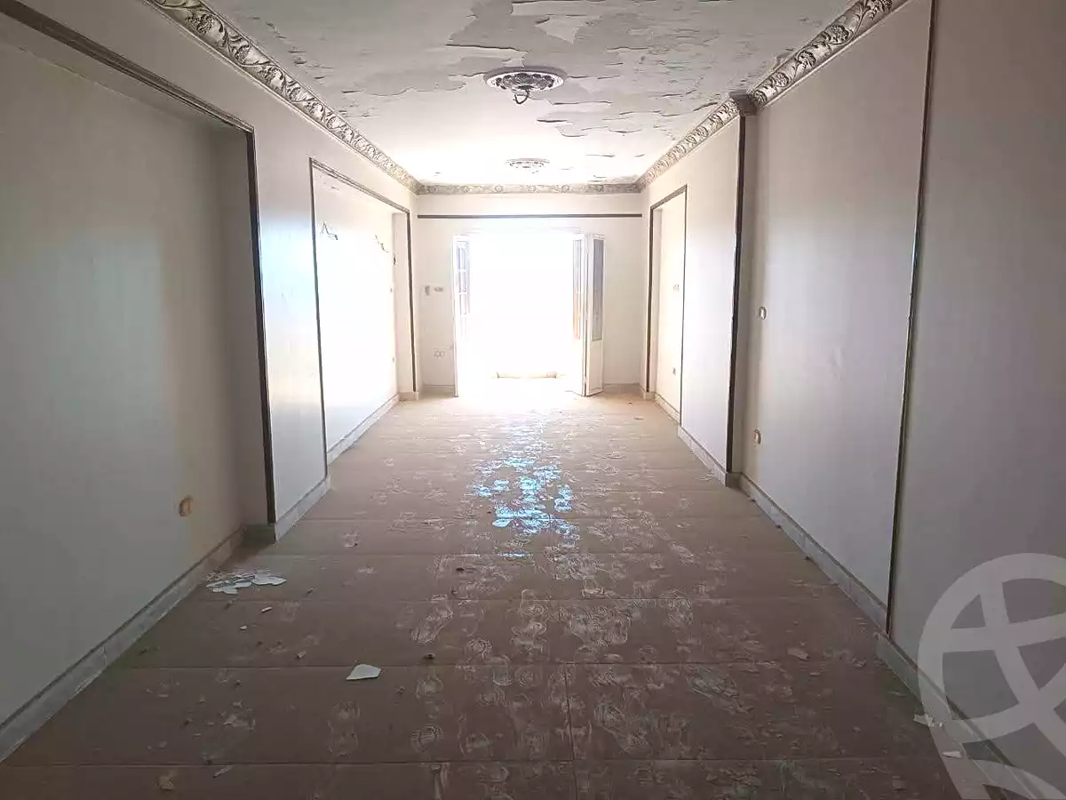 https://aqarmap.com.eg/ar/listing/7115586-for-sale-alexandria-lsywf-el-seyouf-qebly